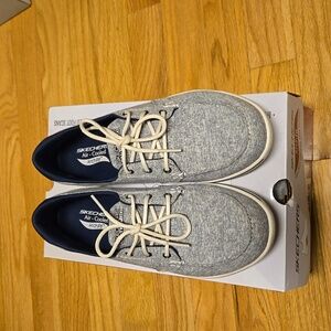 Skechers Arch Fit Equator